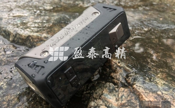 液体硅胶包胶厂家运用lsr液态硅胶包胶工艺，为数码电子产品提供新一代防水九游官网首页的解决方案