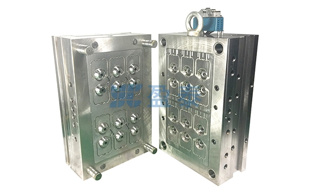 精湛工艺生产折叠吹风机液态硅胶包塑胶模具制造 冲牙器双色注塑包胶模具 硅胶模具厂家